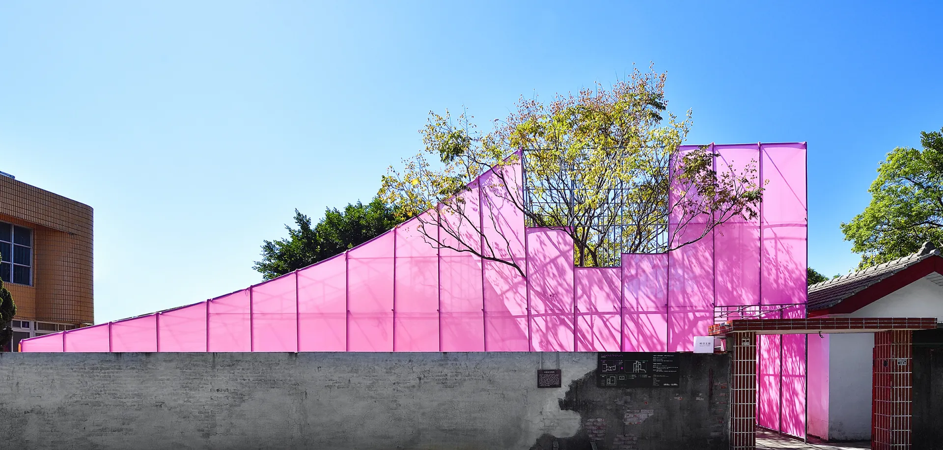 2020 桃園文創博覽會,坐落於富含歷史記憶的桃園龍岡眷村「馬祖新村」,其有「桃園將軍村」的稱號